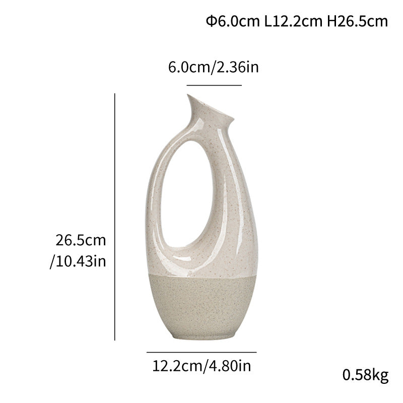 Two-tone ceramic vase for floral arrangements